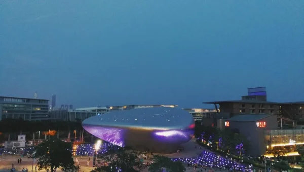 欢乐海岸。顶楼某家还未开张的店，有无敌的view