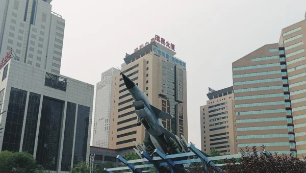 北京中航工业花园。七一献礼，哈哈