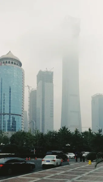 普通的阴郁下午，永远不知道那会不会是改变你生命的一天。