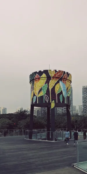 香蜜公园。非常赞的公园，可惜天气不好