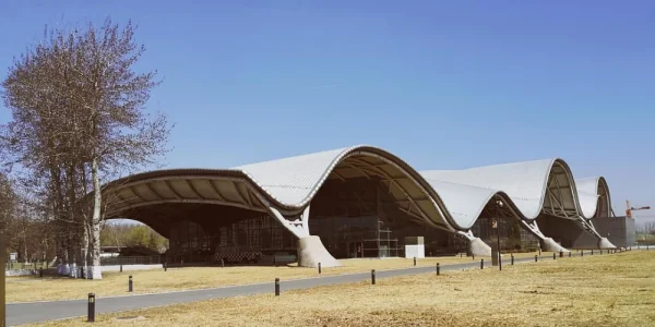 中国民航博物馆。建筑风格还可以，但有点旧