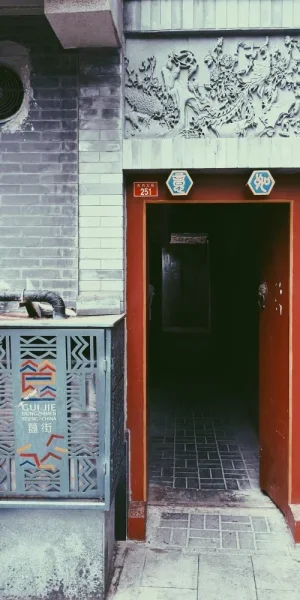 簋街，又称火锅小龙虾街，资本果然都是逐利的，什么赚钱开什么