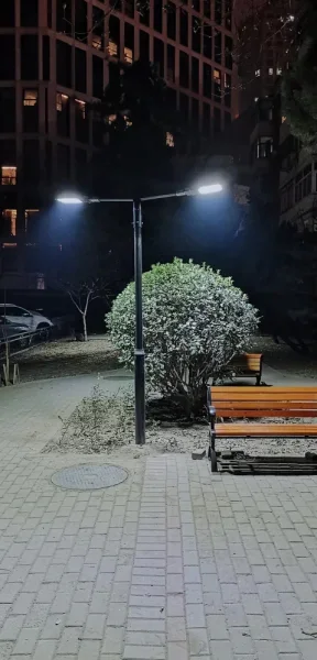小区的夜晚