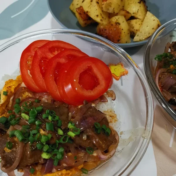 照烧牛肉盖饭